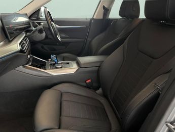 BMW i4 40 83.9kWh Sport Gran Coupe eDrive (340 ps) - MODEL SPECIFIC DES