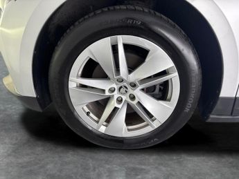 Skoda Enyaq iV 62kWh 60 (DC120kW) (179 ps) - LED - REVERSE CAM - SMARTLINK