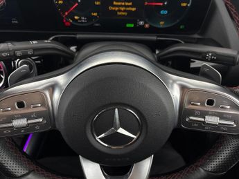 Mercedes-Benz EQA EQA 250 66.5kWh AMG Line (190 ps) - HEATED SEATS - ADAPTIVE LIGH