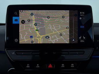 Volkswagen ID.3 Pro 58kWh Life (145 ps) - HEATED SEATS - NAV - COMFORT PACK