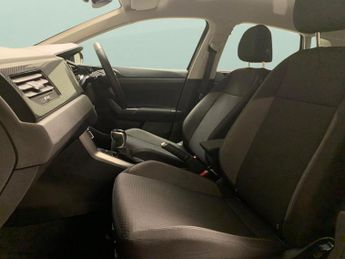 Volkswagen Polo 1.0 TSI Life DSG (95 ps) - LIGHT AND SIGHT PACK - WIFI - BLUETOO