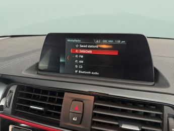 BMW 1 Series 2.0 120i GPF Sport (184 ps) - BLUETOOTH - PADDLE SHIFT - DRIVING