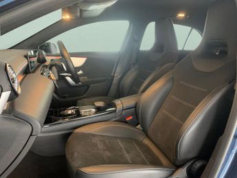 Mercedes-Benz A Class 1.3 A200 AMG Line Edition (Executive) 7G-DCT (163 ps) - SELF PAR