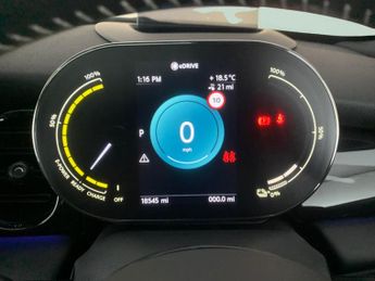 Mini Electric Hatch Cooper SE 32.6kWh Level 3 (184 ps) - MIRROR CAPS - YELLOW - 17IN