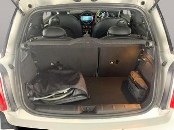 Mini Electric Hatch Cooper SE 32.6kWh Level 3 (184 ps) - MIRROR CAPS - YELLOW - 17IN