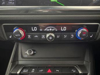 Audi Q3 1.4 TFSIe 45 Black Edition Sportback Plug-in S Tronic 13kWh (245