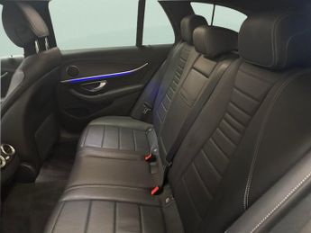 Mercedes-Benz E Class 2.0 E220d AMG Line Edition (Premium) G-Tronic+ (194 ps) - HEATED
