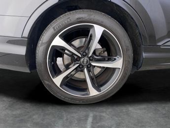 Audi Q7 3.0 TFSI V6 55 Black Edition Tiptronic quattro (340 ps) - REVERS