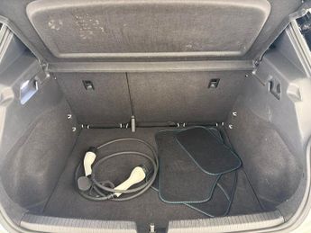 Volkswagen ID.3 Pure Performance 45kWh Life (150 ps) - BLUETOOTH - PARK SENSORS 