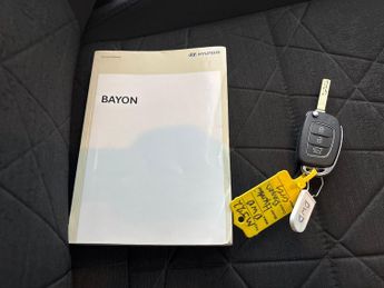 Hyundai Bayon 1.0 T-GDi MHEV SE Connect DCT (100 ps) - REVERSE CAM - BLUETOOTH
