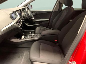 BMW 1 Series 1.5 118i SE (LCP) DCT (136 ps) - CARPLAY - ACTIVE LANE ASSIST - 