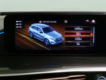 Mercedes-Benz EQC EQC 400 80kWh AMG Line (Premium Plus) 4MATIC (408 ps) - LED - NA