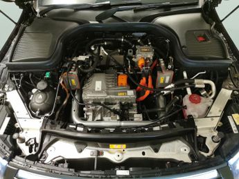 Mercedes-Benz EQC EQC 400 80kWh AMG Line (Premium Plus) 4MATIC (408 ps) - LED - NA