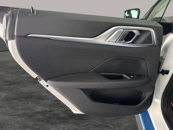 BMW i4 40 83.9kWh Sport Gran Coupe eDrive (340 ps) - LED - REVERSE CAM