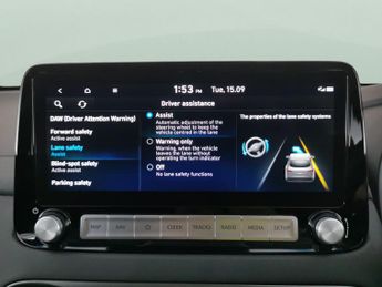 Hyundai Kona 39kWh Premium (10.5kW Charger) (136 ps) - KEYLESS ENTRY - LED - 