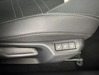 Vauxhall Corsa 1.2 Turbo Ultimate (100 ps) - CARPLAY - KEYLESS ENTRY - LED
