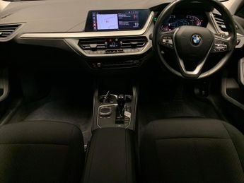 BMW 1 Series 1.5 118i SE (LCP) DCT (136 ps) - CARPLAY - ACTIVE LANE ASSIST - 