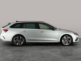 Skoda Octavia 2.0 TSI vRS DSG (245 ps) - BLUETOOTH - PARK SENSORS - DAB