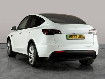 Tesla Model Y SUV RWD (346 ps) - HEATED STEERING - WIFI - BLIND SPOT ASSIST