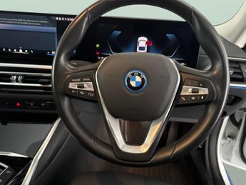 BMW i4 40 83.9kWh Sport Gran Coupe eDrive (340 ps) - LED - REVERSE CAM