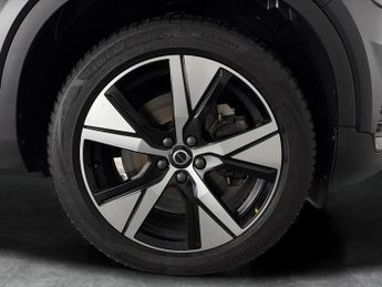 Volvo XC40 1.5h T5 Twin Engine Recharge 10.7kWh R-Design Plug-in (262 ps) -