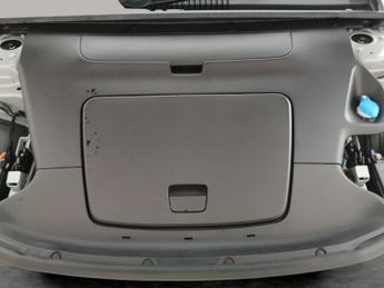 Volvo Ex30 Single Motor Extended Range 69kWh Plus (272 ps) - CARPLAY - HK A