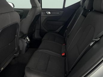 Volvo XC40 Recharge Twin 82kWh Core AWD (408 ps) - HEATED SEATS - NAV - LAN