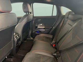 Mercedes-Benz EQA EQA 250+ 70.5kWh AMG Line (Premium) (190 ps) - LEATHER - KEYLESS