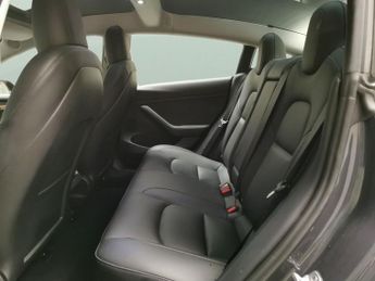 Tesla Model 3 Saloon RWD (241 bhp) - HEATED STEERING - BLIND SPOT ASSIST - LAN