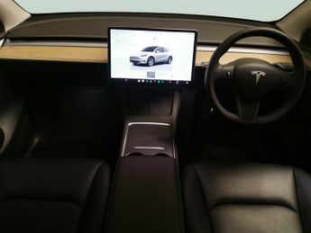 Tesla Model Y (Dual Motor) Long Range 4WDE (384 bhp) - HEATED STEERING - WIFI