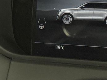 Land Rover Range Rover Velar 2.0 P400e 19.2kWh Dynamic HSE Plug-in 4WD (404 ps) - CARPLAY