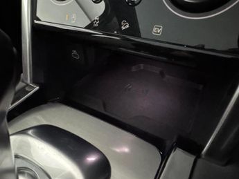 Land Rover Discovery Sport 1.5 P300e 12.2kWh Urban Edition Plug-in 4WD (309 ps) - CARPLAY