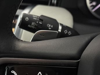 Land Rover Discovery Sport 1.5 P300e 12.2kWh Urban Edition Plug-in 4WD (309 ps) - CARPLAY