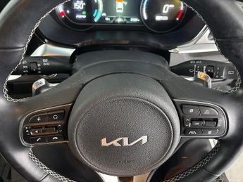 Kia Niro 64kWh 2 (201 bhp) - REVERSE CAM - BLUETOOTH - PADDLE SHIFT