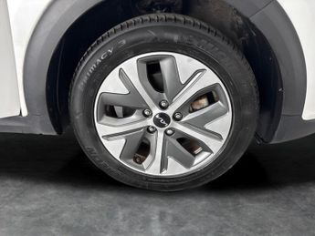 Kia Niro 64kWh 2 (201 bhp) - REVERSE CAM - BLUETOOTH - PADDLE SHIFT