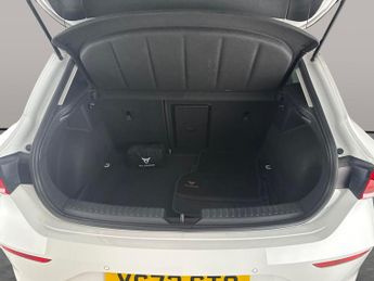 Cupra Leon 1.5 eTSI EVO V1 DSG (150 ps) - LED - REVERSE CAM - NAV