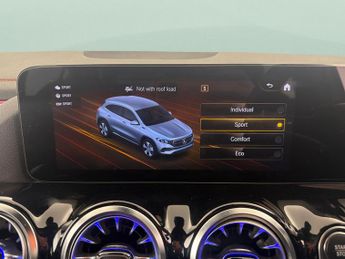 Mercedes-Benz EQA EQA 250+ 70.5kWh AMG Line (Premium) (190 ps) - LEATHER - KEYLESS