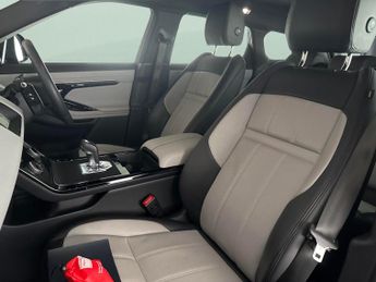 Land Rover Range Rover Evoque 1.5 P300e 12.2kWh R-Dynamic S Plug-in 4WD (309 ps) - LANE DEPART