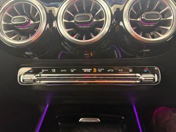 Mercedes-Benz EQA EQA 250+ 70.5kWh AMG Line (Premium) (190 ps) - LEATHER - KEYLESS