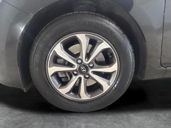 Hyundai i20 1.0 T-GDi SE DCT (100 ps) - BLUETOOTH - CRUISE - AIR CON