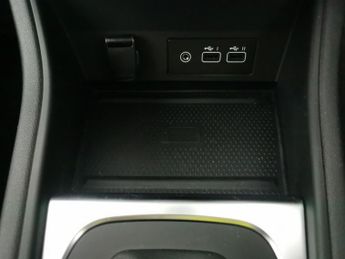 Renault Captur 1.6 E-TECH 9.8kWh techno Plug-in (160 ps) - LANE DEPARTURE  - 18