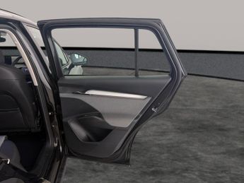 Skoda Enyaq iV 62kWh 60 (DC120kW) (179 ps) - PARK SENSORS - DAB