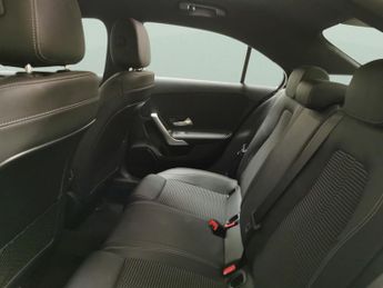 Mercedes-Benz A Class 1.3 A200 Sport (Executive) 7G-DCT (163 ps) - SELF PARK - LED - R