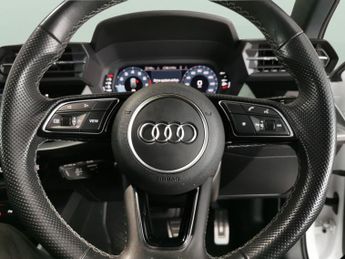 Audi A3 35 TFSI S Line S Tronic [Tech Pack] - LANE DEPARTURE - TRAFFIC S