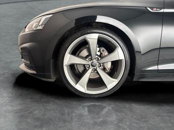 Audi A5 2.0 TDI 40 Black Edition Sportback S Tronic (190 ps) - DAB - BLU