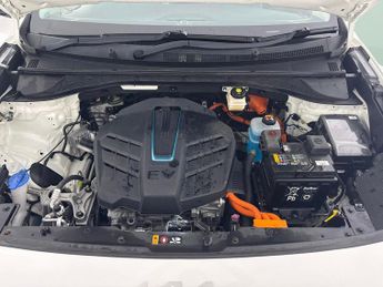 Kia Niro 64kWh 2 (201 bhp) - REVERSE CAM - BLUETOOTH - PADDLE SHIFT