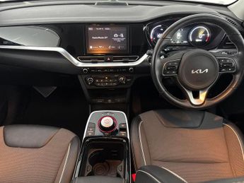 Kia Niro 64kWh 2 (201 bhp) - REVERSE CAM - BLUETOOTH - PADDLE SHIFT