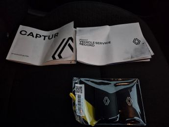Renault Captur 1.8 E-TECH evolution (160 ps) - LANE DEPARTURE  - BLUETOOTH - CR