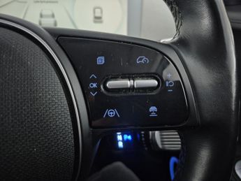 Hyundai Ioniq 5 77kWh Ultimate AWD (325 ps) - KEYLESS ENTRY - HEAT AND COOL SEAT