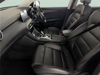 MG Mg Hs 1.5 T-GDI Excite DCT (162 ps) - NAV - LEATHER - BLIND SPOT ASSIS